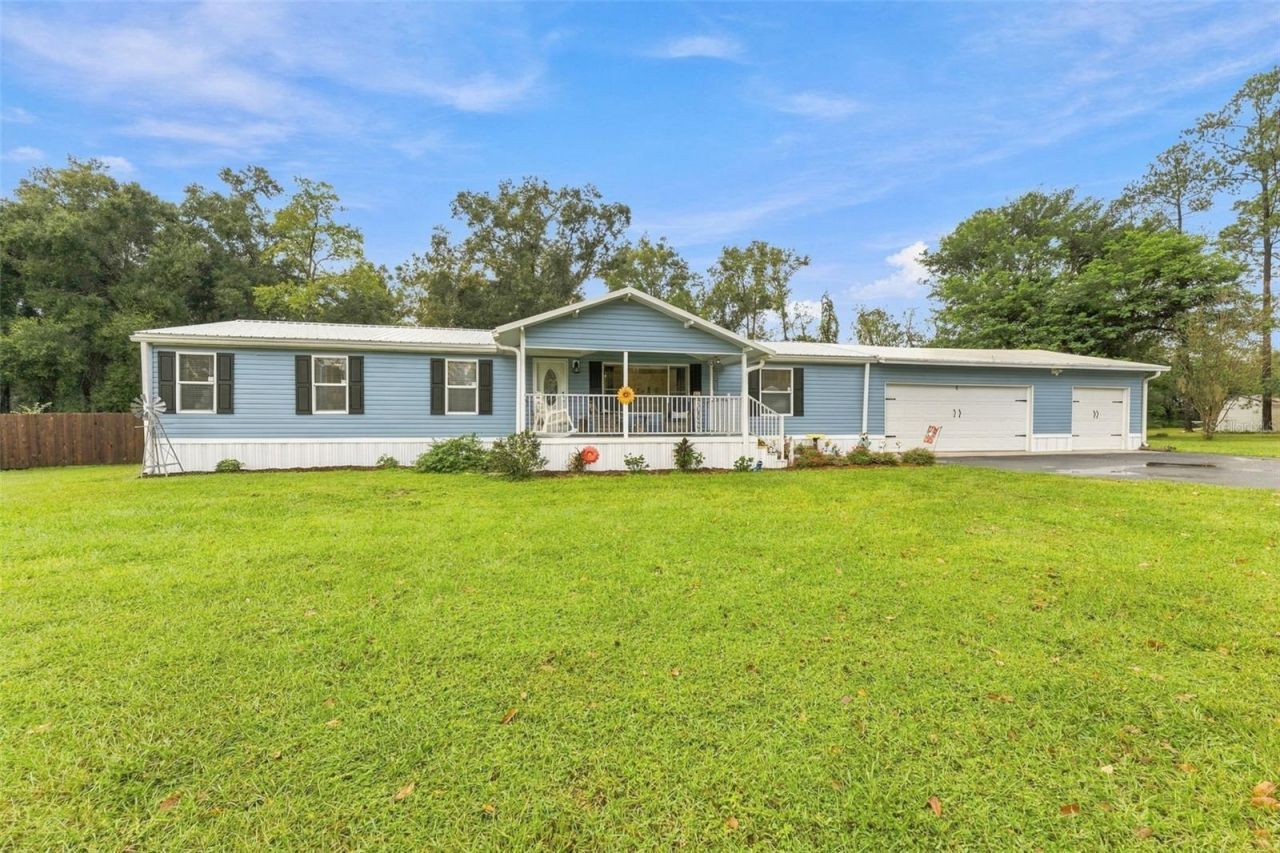 13429 Riada Way, Dade City, FL 33525 Photo
