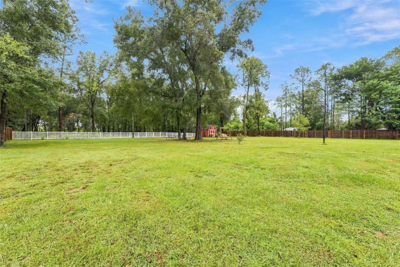 13429 Riada Way, Dade City, FL 33525 Photo