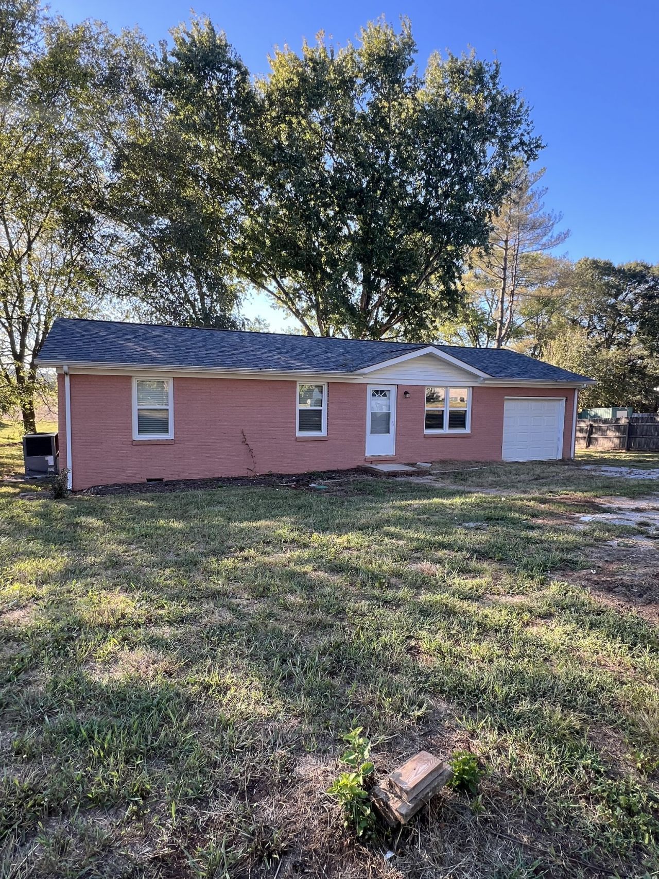 267 Royal Dr, Rock Island, TN 38581 Main Photo