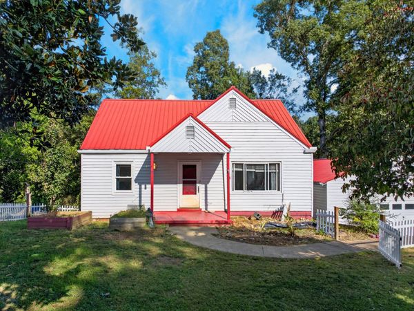 4048 Ridge Rd , Kingsport, TN 37660