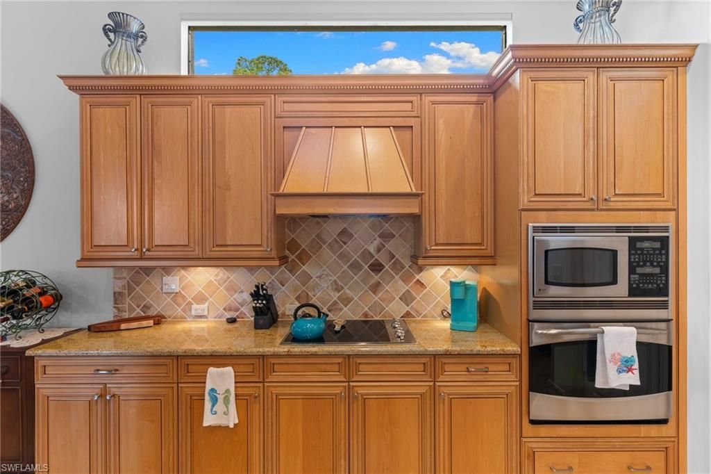 7733 Classics Dr , Naples, FL 34113 Photo