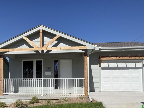 3312 Corby Street, Omaha, NE 68111