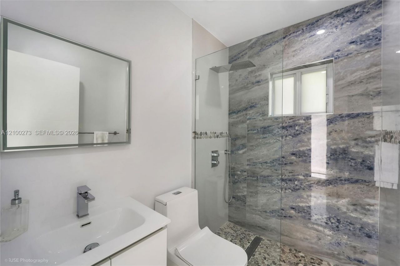 4730 Bay Point Rd , Miami, FL 33137 Photo