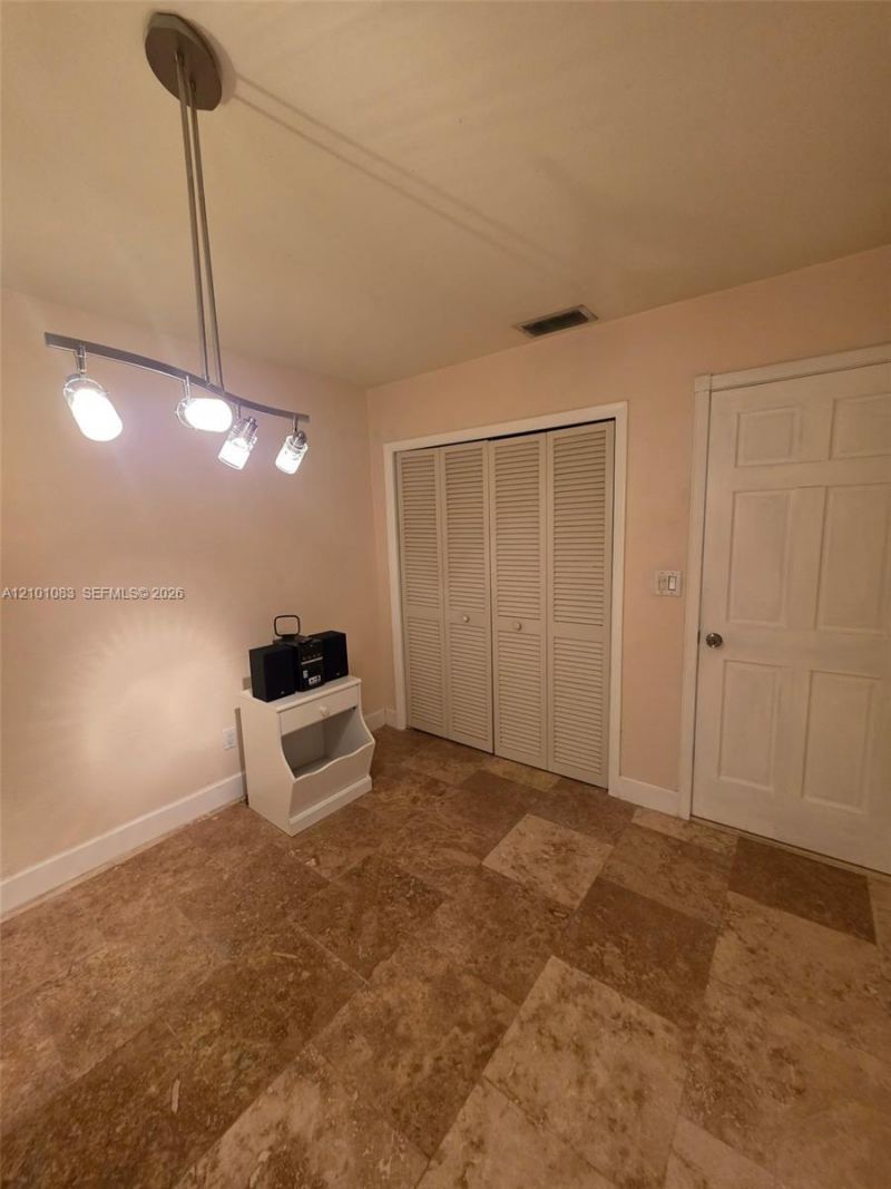 8065 SW 205th Ter, Cutler Bay, FL 33189 Photo