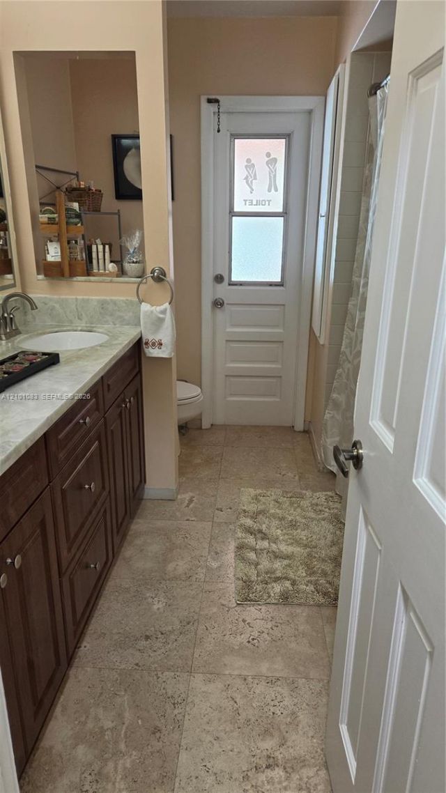 8065 SW 205th Ter, Cutler Bay, FL 33189 Photo
