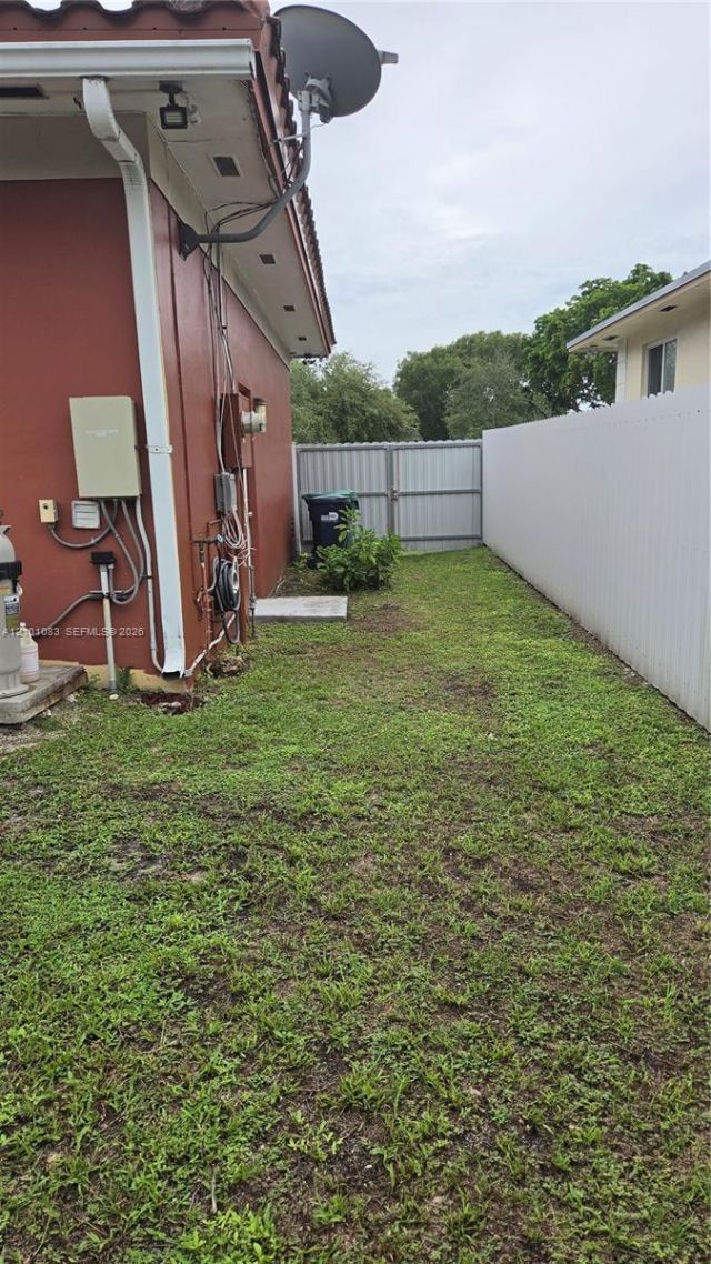 8065 SW 205th Ter, Cutler Bay, FL 33189 Photo