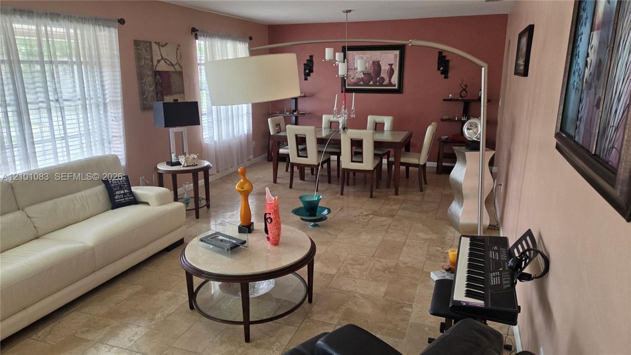 8065 SW 205th Ter, Cutler Bay, FL 33189 Photo