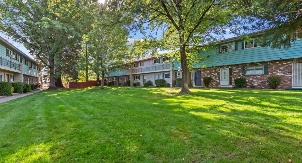325 Smithridge Park, Reno, NV 89502 Photo