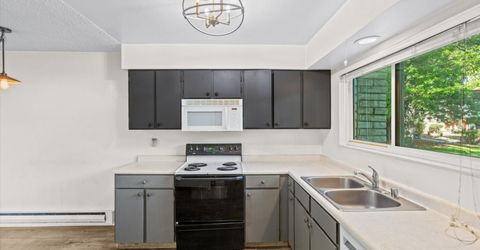 325 Smithridge Park, Reno, NV 89502 Photo