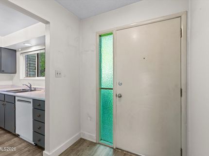 325 Smithridge Park, Reno, NV 89502 Photo