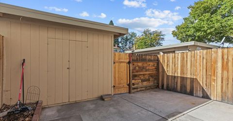 325 Smithridge Park, Reno, NV 89502 Photo
