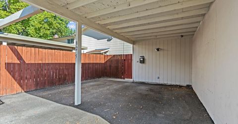 325 Smithridge Park, Reno, NV 89502 Photo