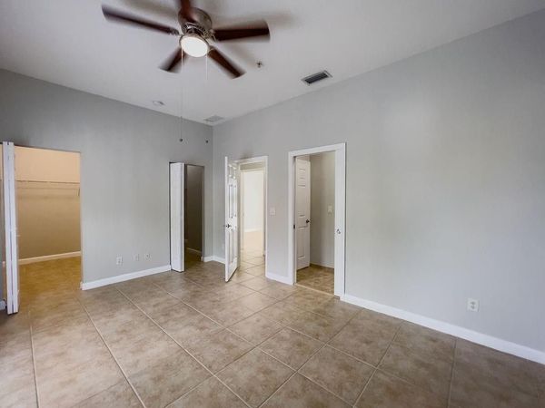 2379 Vintage Drive, Lighthouse Point, FL 33064