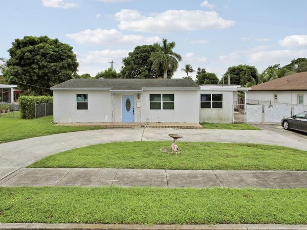 1008 Francis Street, West Palm Beach, FL 33405