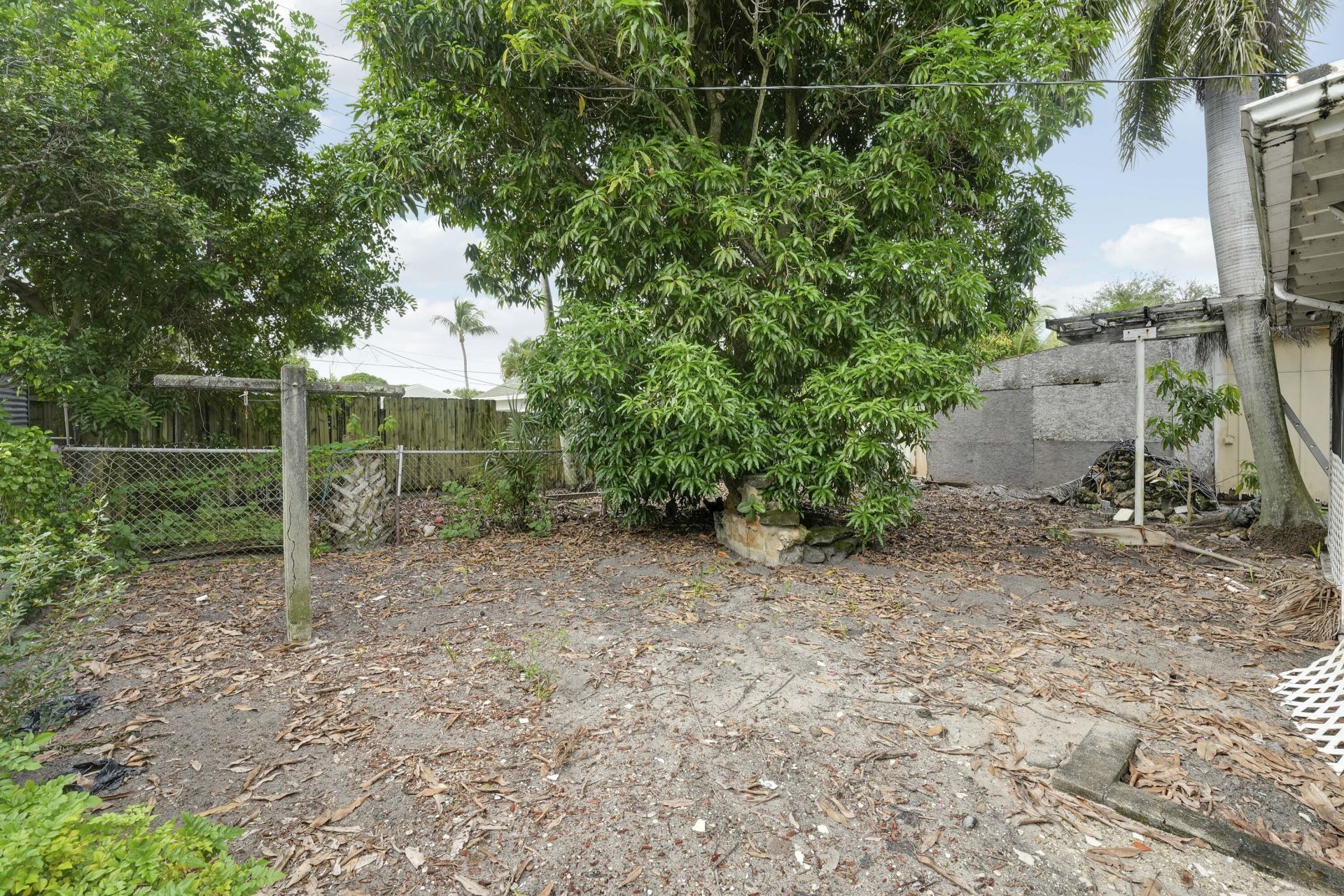 1008 Francis Street, West Palm Beach, FL 33405 Photo