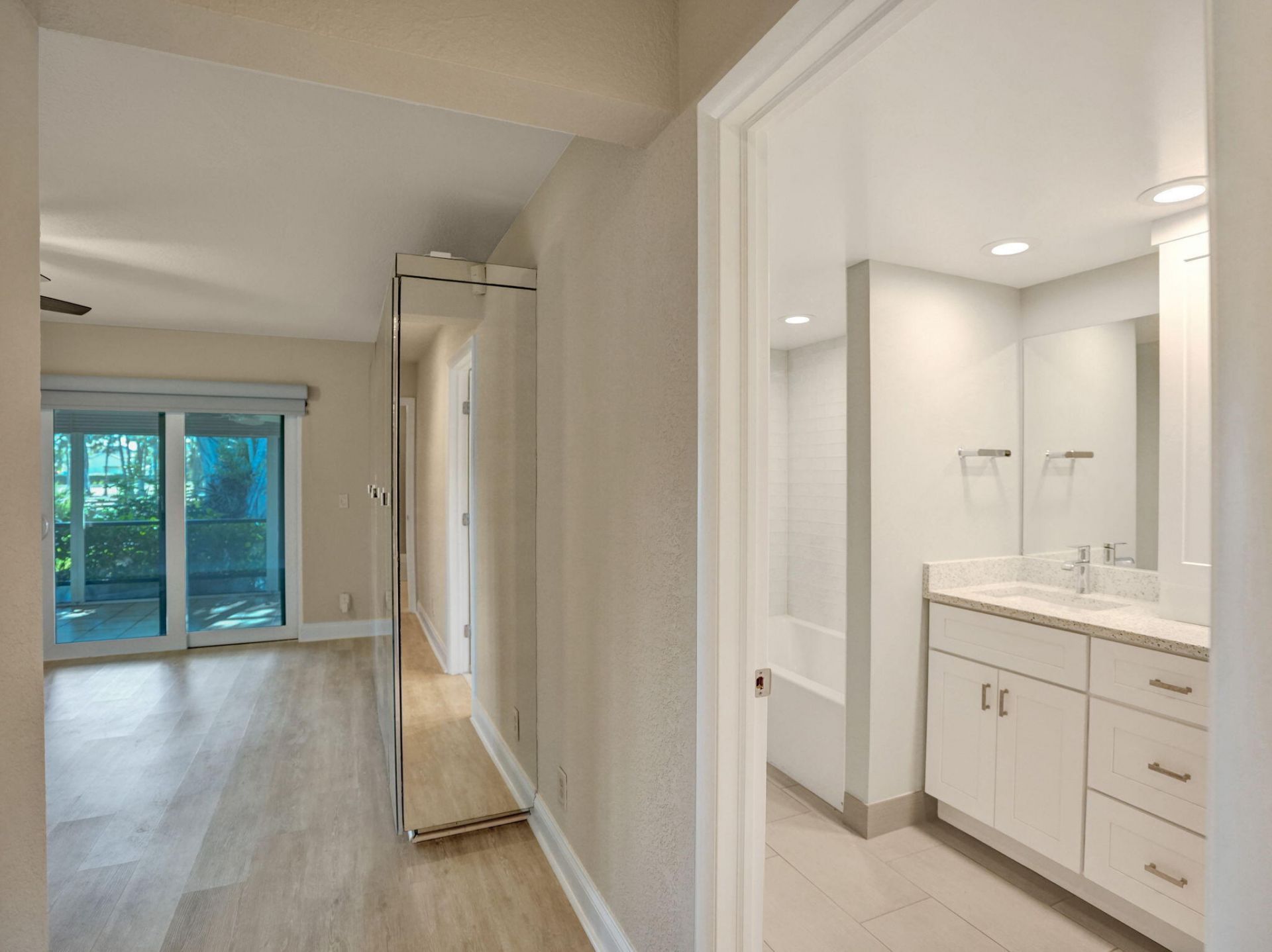 21692 Tall Palm Circle, Unit 10-B, Boca Raton, FL 33433 Photo