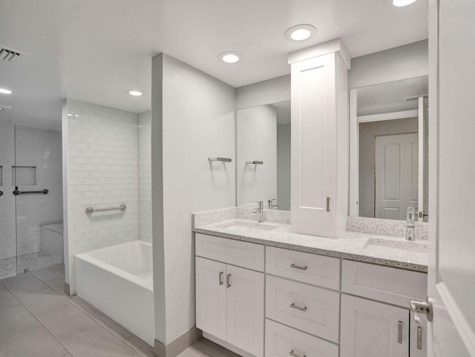 21692 Tall Palm Circle, Unit 10-B, Boca Raton, FL 33433 Photo