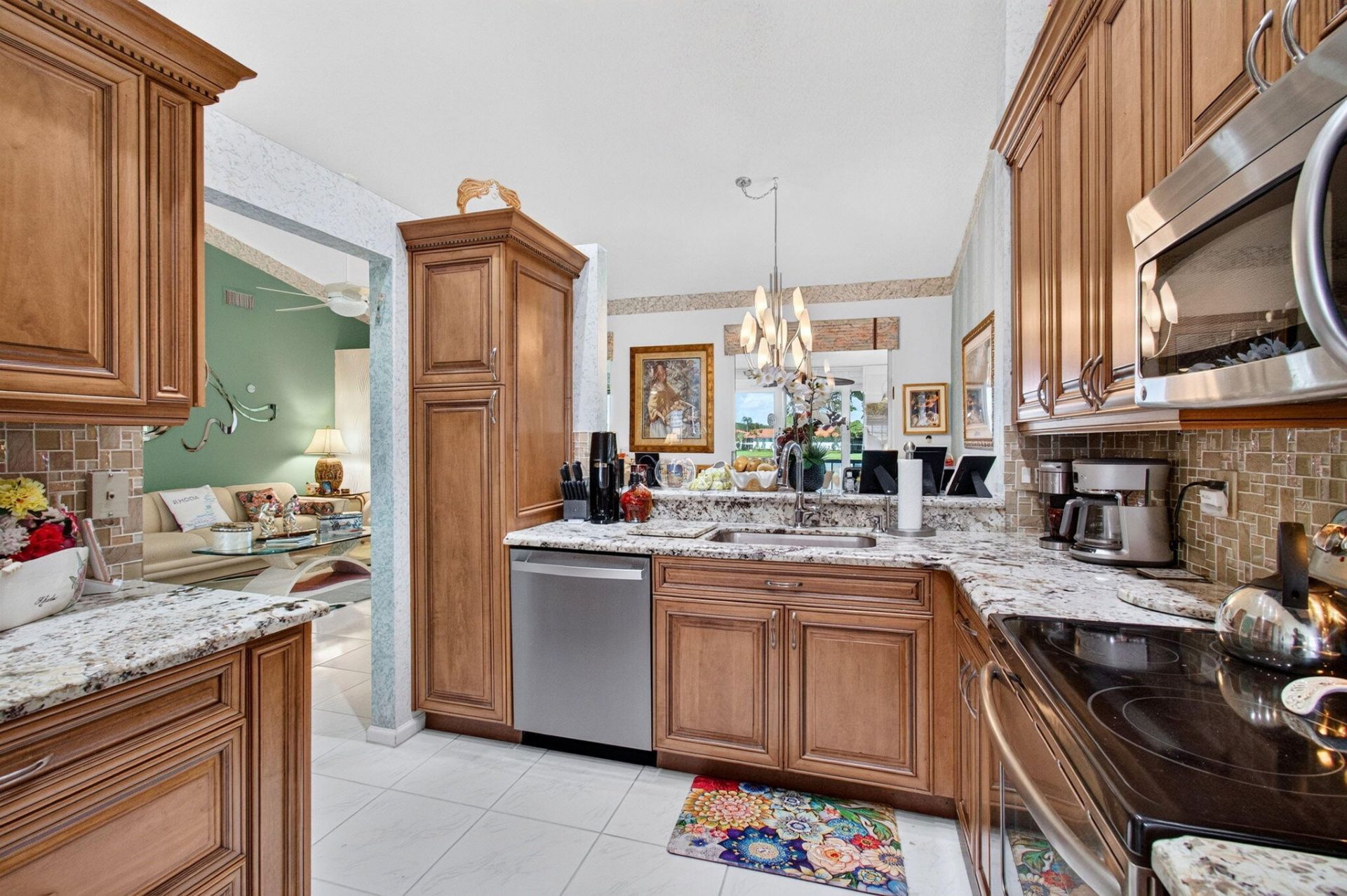 9865 Seacrest Circle, Unit 202, Boynton Beach, FL 33437 Photo