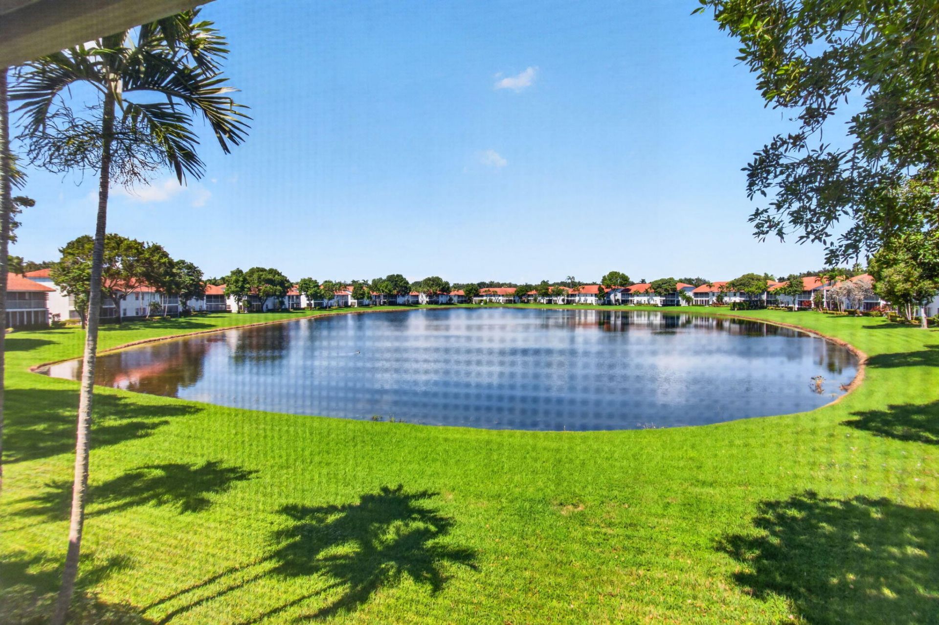 9865 Seacrest Circle, Unit 202, Boynton Beach, FL 33437 Photo