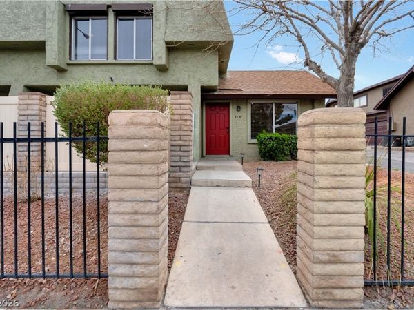 4439 Sirius Avenue , Las Vegas, NV 89102