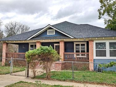 1013 Poindexter Street, Fort Worth, TX 76102