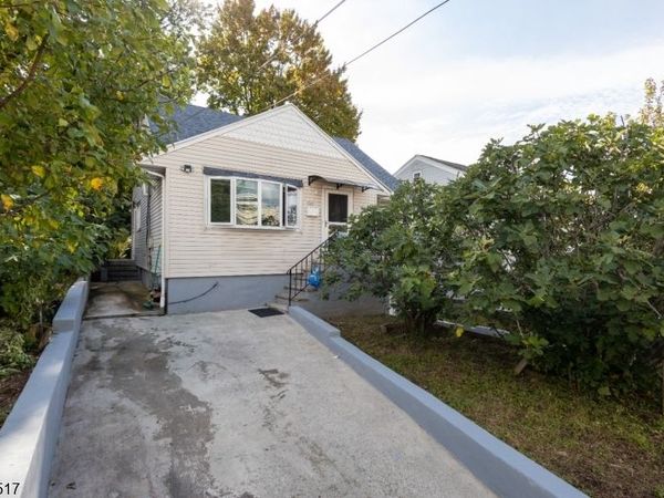 1611 86Th St, North Bergen, NJ 07047