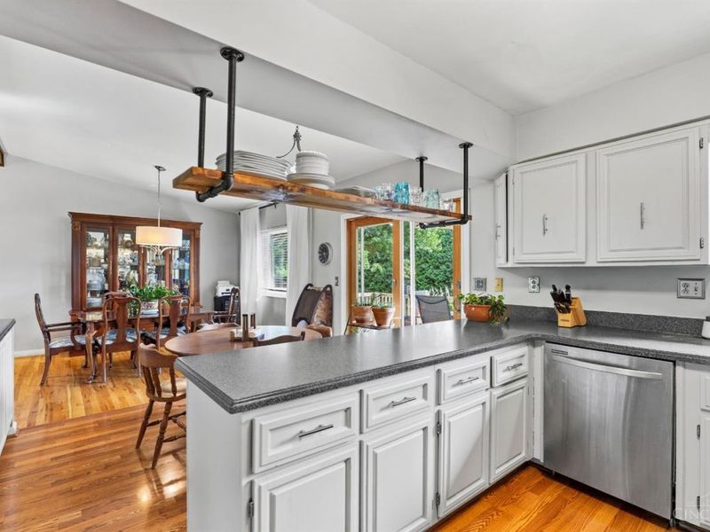 4925 Springdale Road, Colerain Township, OH 45251 Photo 10