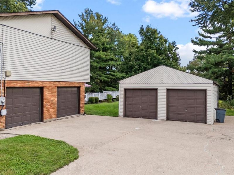 4925 Springdale Road, Colerain Township, OH 45251 Photo 2
