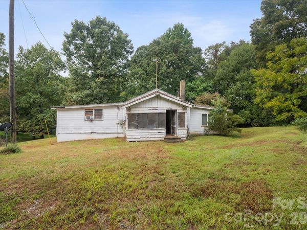 6958 NC Hwy 9 Highway, Columbus, NC 28722