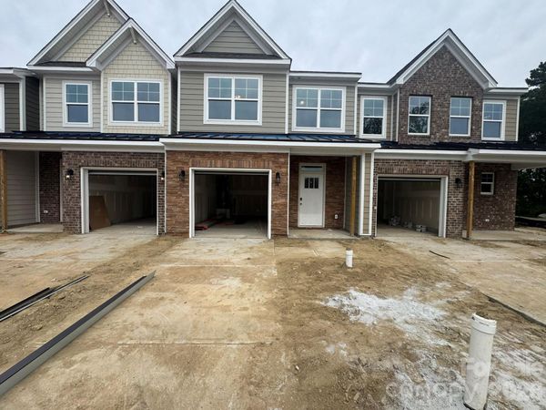 4308 Black Court , Harrisburg, NC 28075