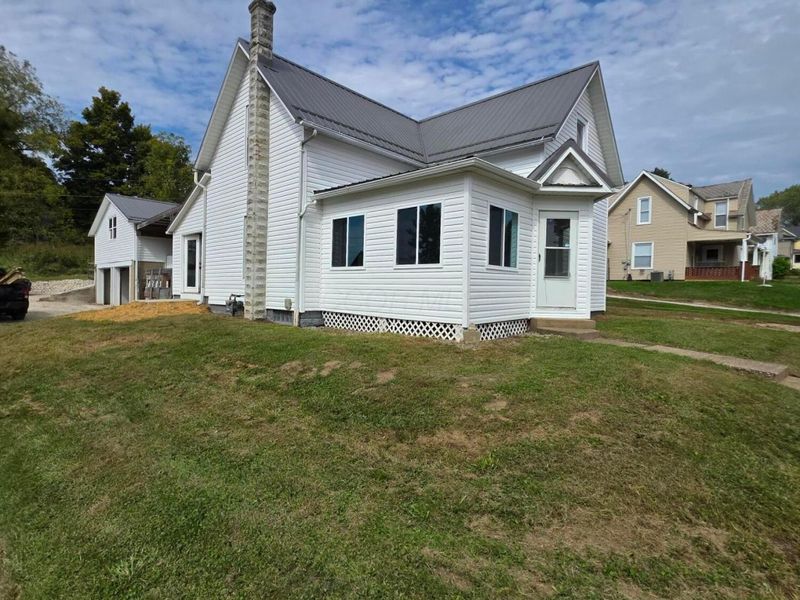 12437 Mary Street , Howard, OH 43028 Photo 3
