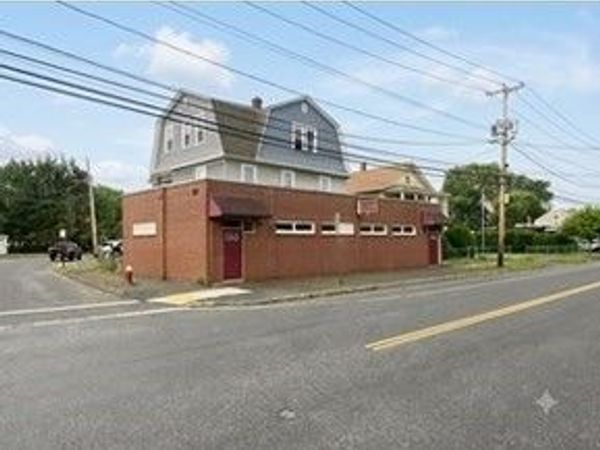 182 Chicopee St, Chicopee, MA 01013