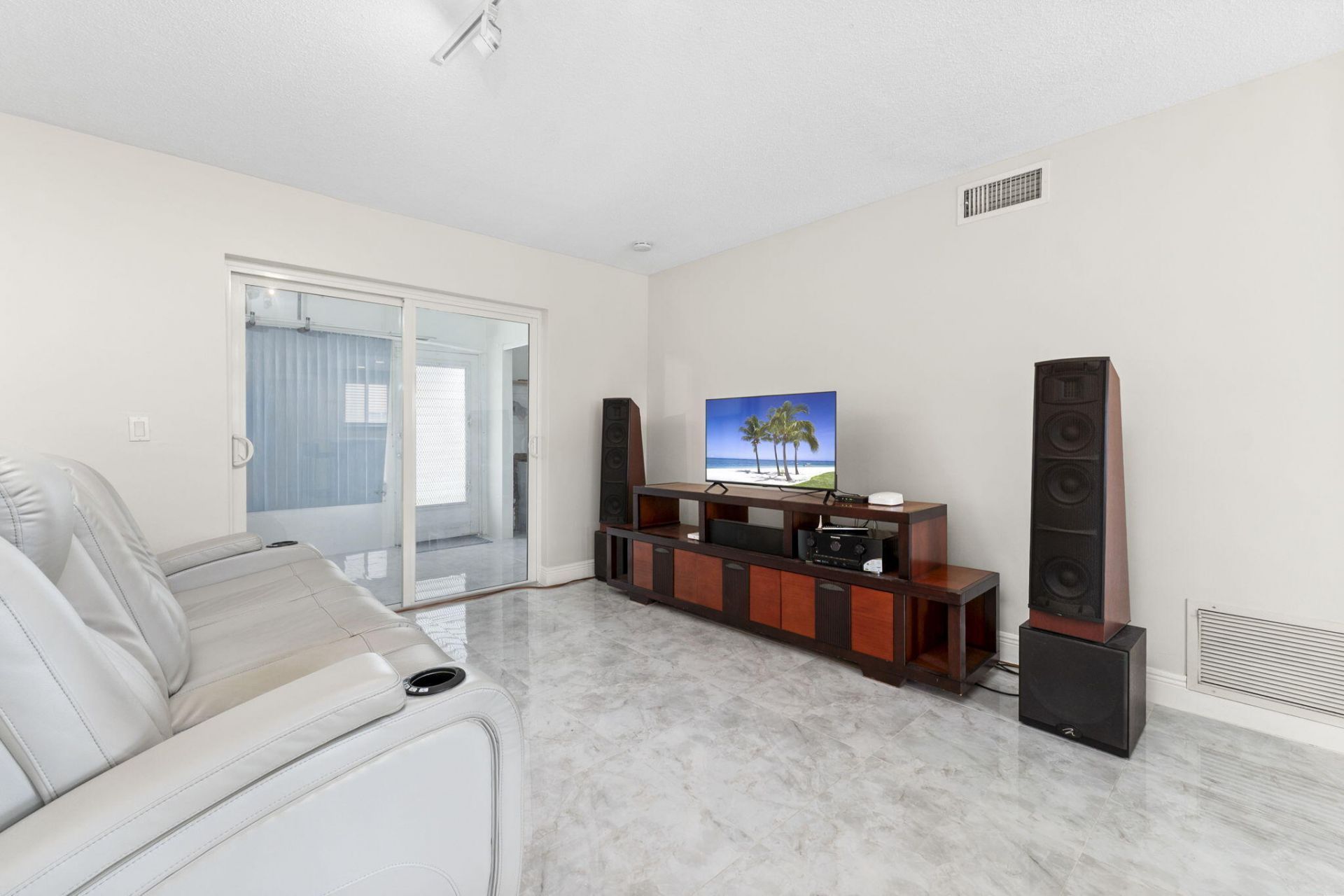 2192 NE 1st Way, Unit 102, Boynton Beach, FL 33435 Photo