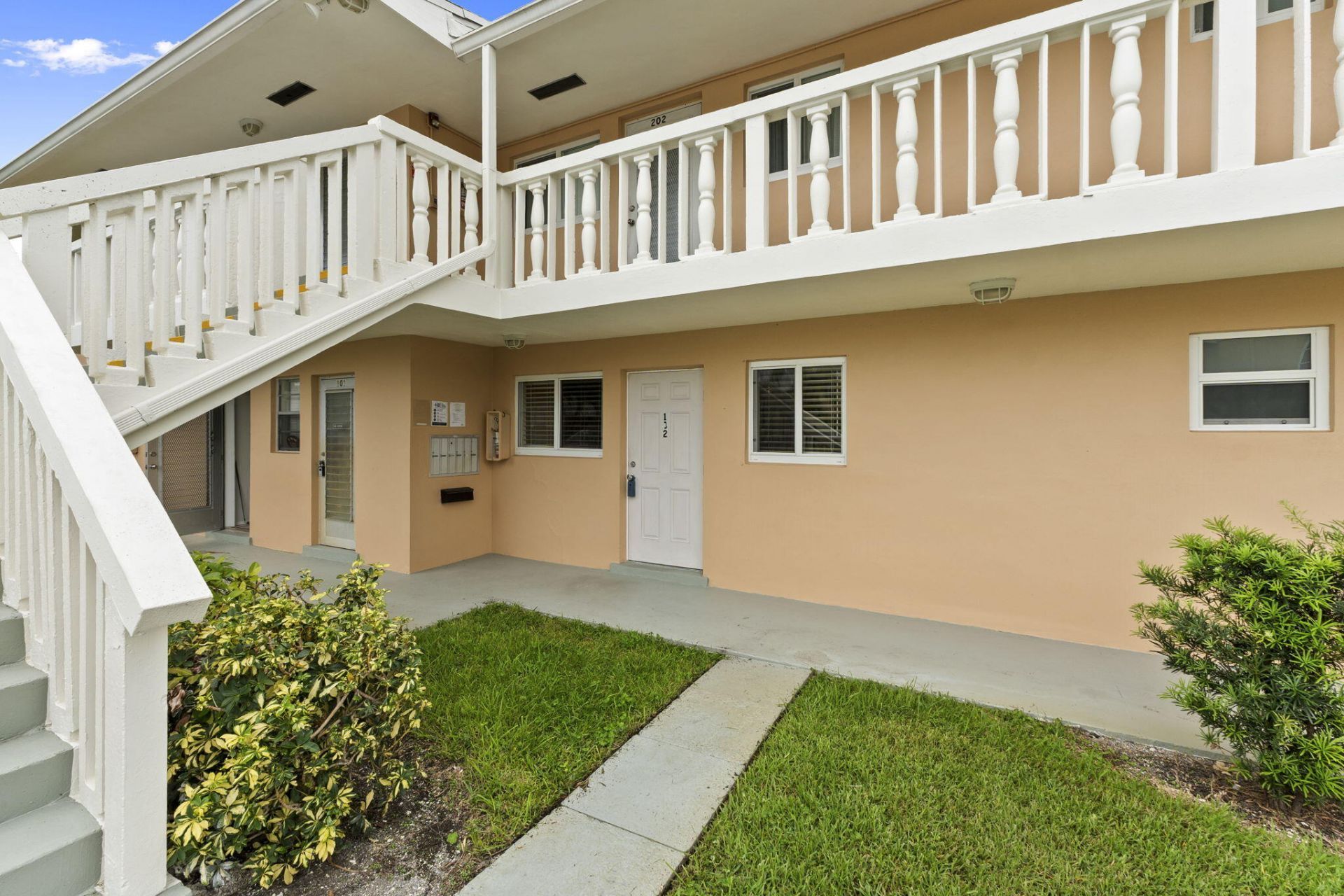 2192 NE 1st Way, Unit 102, Boynton Beach, FL 33435 Photo