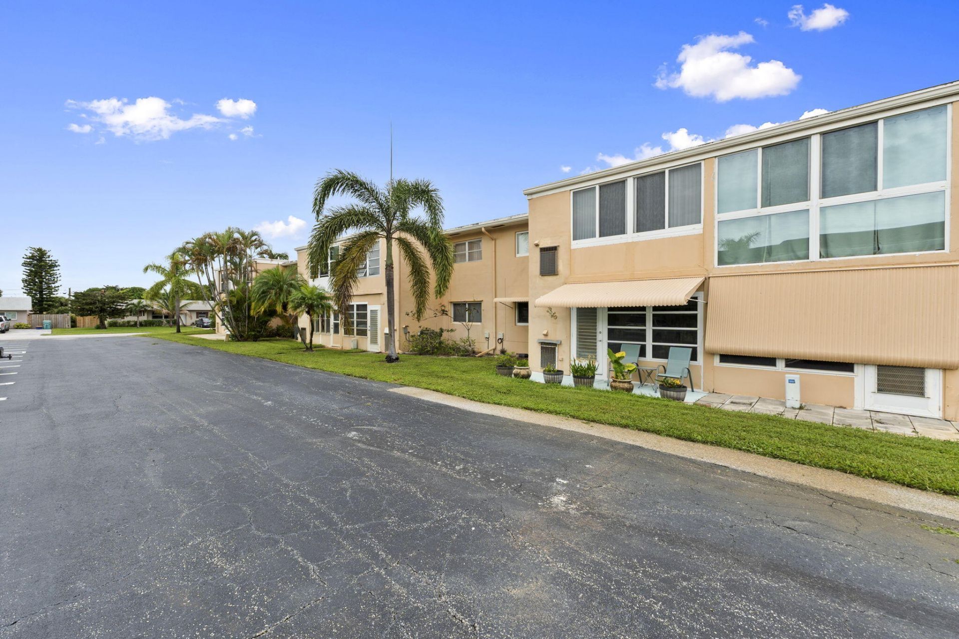 2192 NE 1st Way, Unit 102, Boynton Beach, FL 33435 Photo