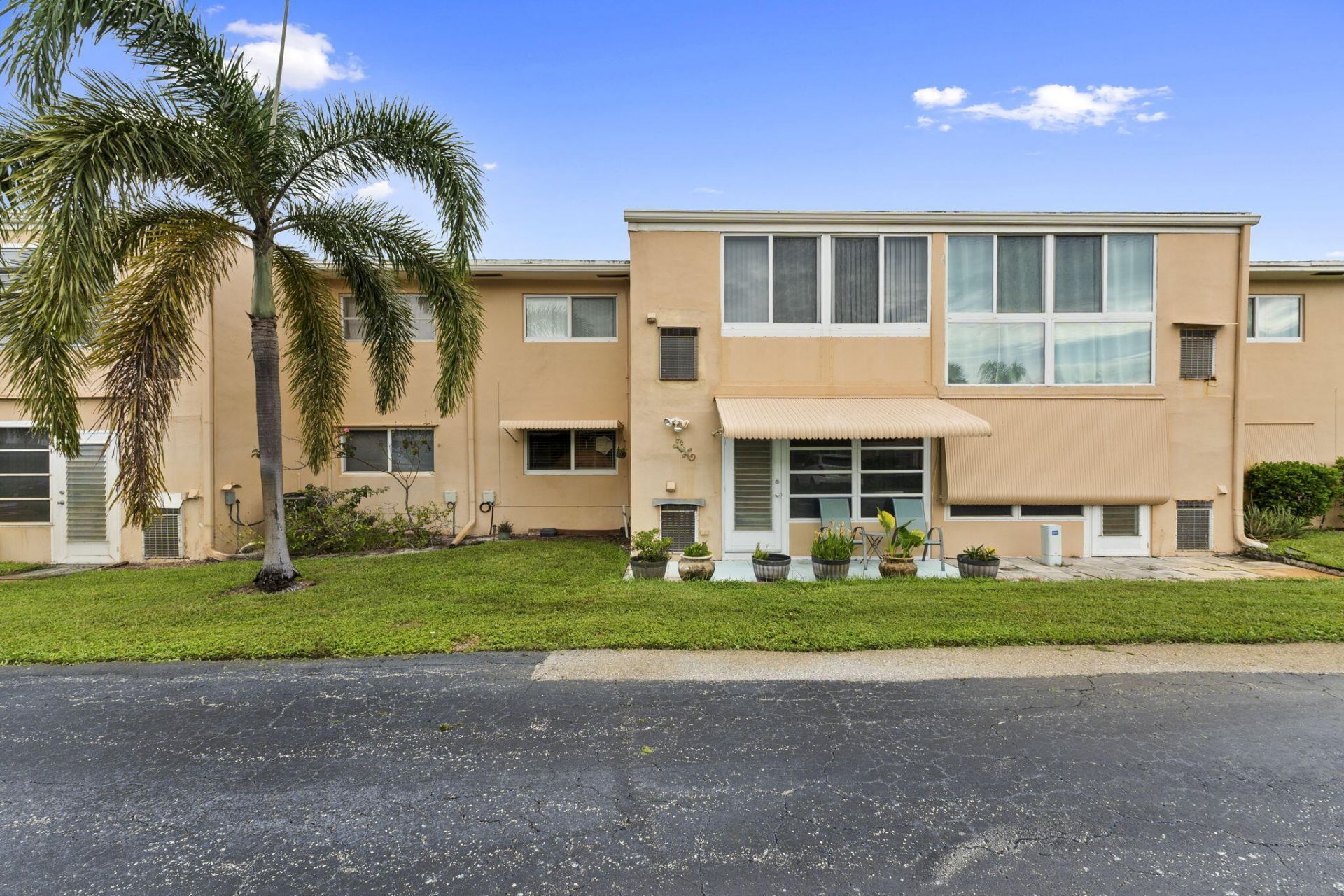 2192 NE 1st Way, Unit 102, Boynton Beach, FL 33435 Photo