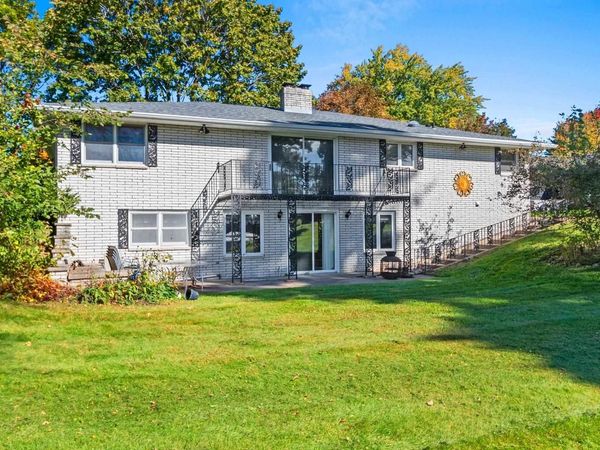560 RIVER HEIGHTS, Shawano, WI 54166