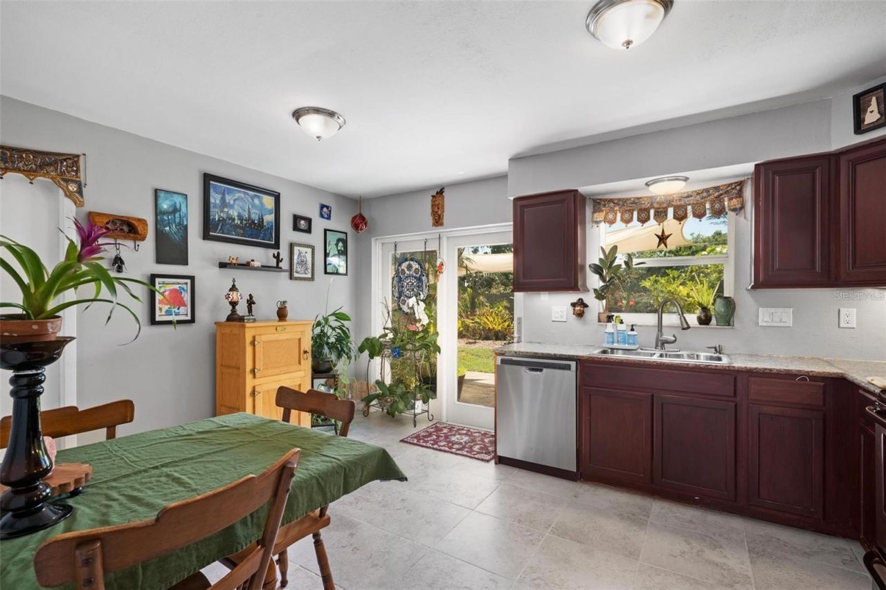 6508 3rd Avenue Ne, Bradenton, FL 34208 Photo
