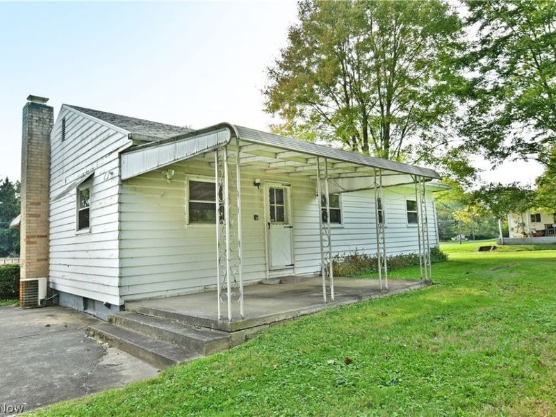 2770 Mellgren (Melgren) Drive SW, Warren, OH 44481 Photo 12