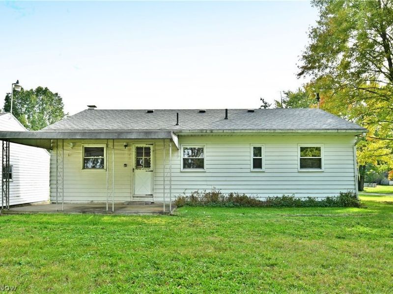 2770 Mellgren (Melgren) Drive SW, Warren, OH 44481 Photo 13