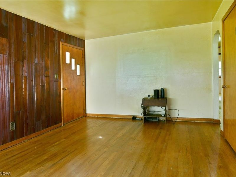 2770 Mellgren (Melgren) Drive SW, Warren, OH 44481 Photo 17