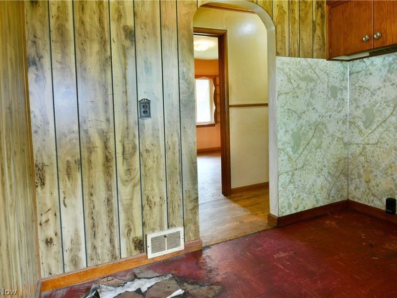 2770 Mellgren (Melgren) Drive SW, Warren, OH 44481 Photo 24