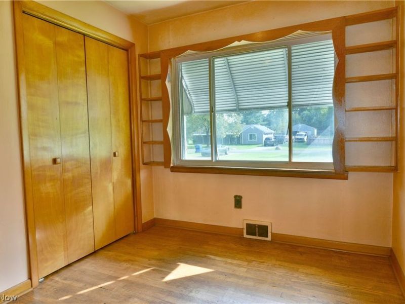 2770 Mellgren (Melgren) Drive SW, Warren, OH 44481 Photo 29