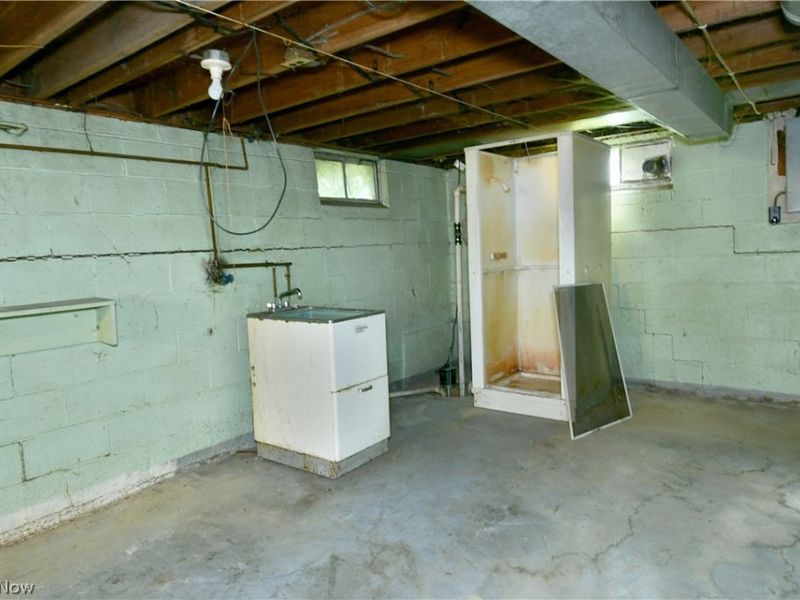 2770 Mellgren (Melgren) Drive SW, Warren, OH 44481 Photo 37