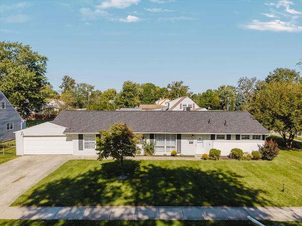3004 Wendy Lane, Grove City, OH 43123