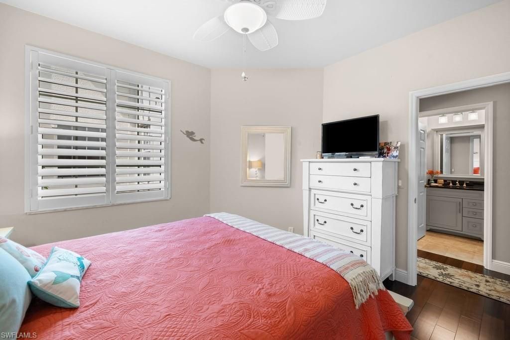 5075 Yacht Harbor Dr, Unit 103, Naples, FL 34112 Photo
