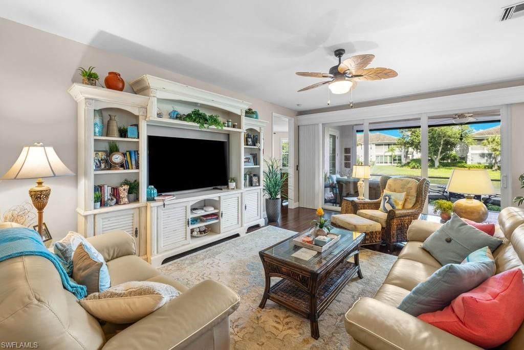 5075 Yacht Harbor Dr, Unit 103, Naples, FL 34112 Photo
