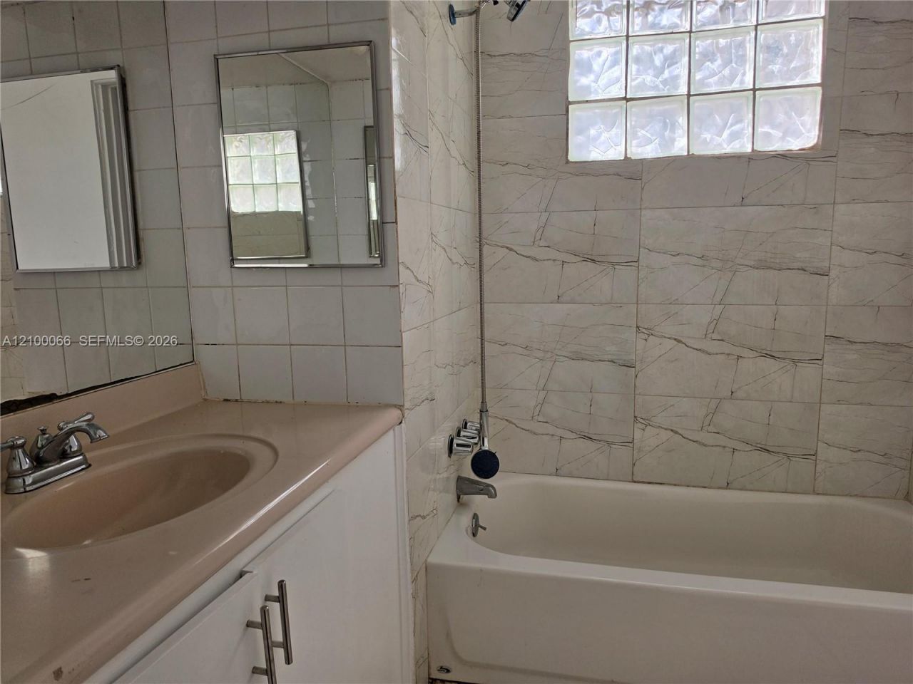 7600 NW 12th Ave , Unit 7600, Miami, FL 33150 Photo