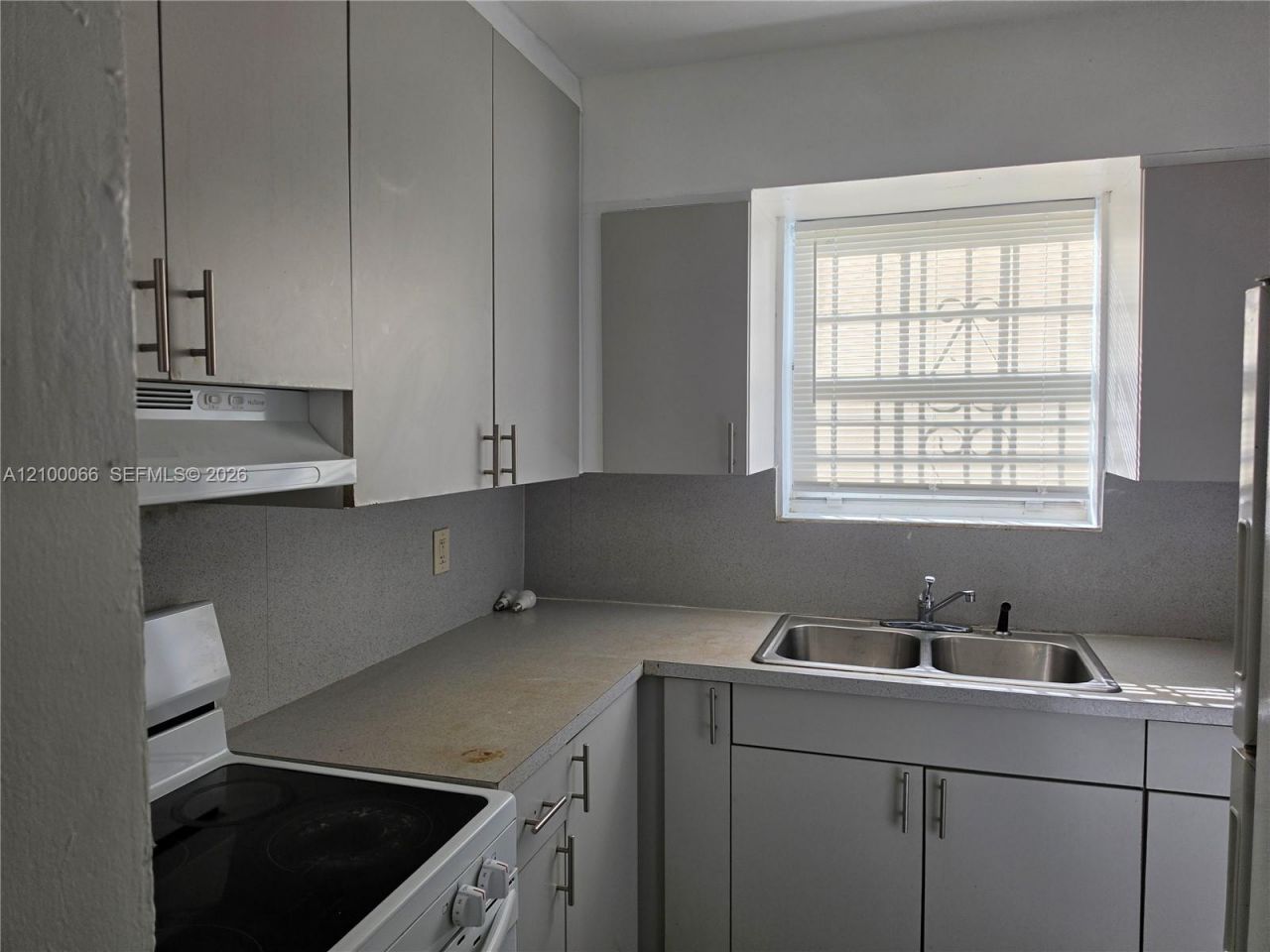 7600 NW 12th Ave , Unit 7600, Miami, FL 33150 Photo
