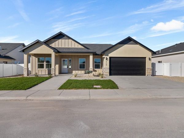 3167 Orion Ave, Twin Falls, ID 83301